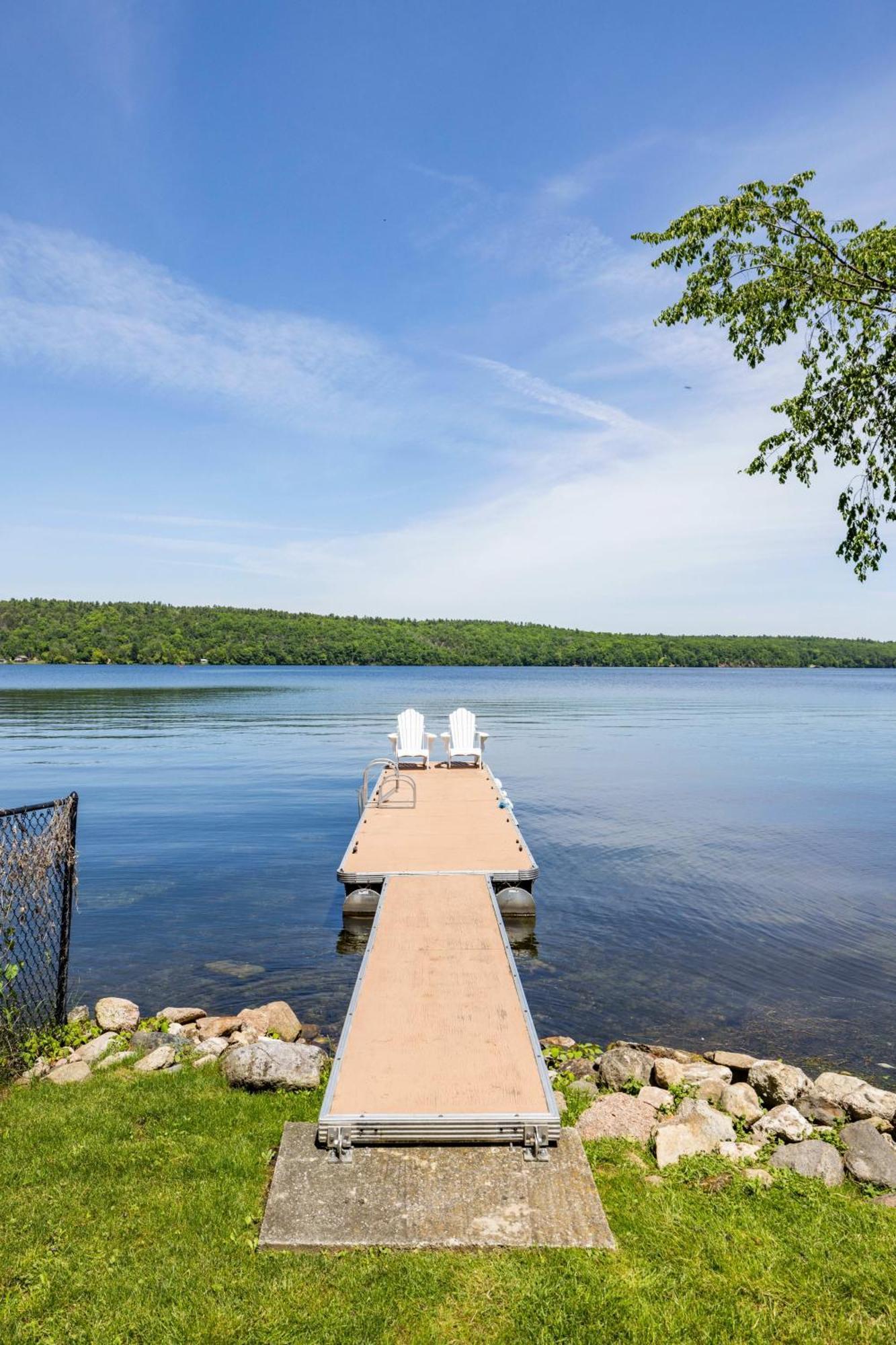 Incredible Water View With Canoe And Kayaks Villa Westport Eksteriør billede